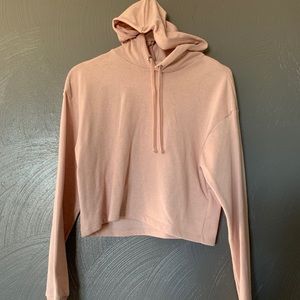 Long sleeve crop hoodie